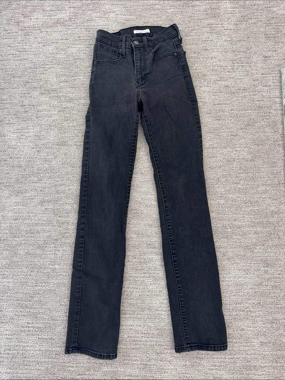 Levi's High Rise Black Straight Leg Women's Jeans